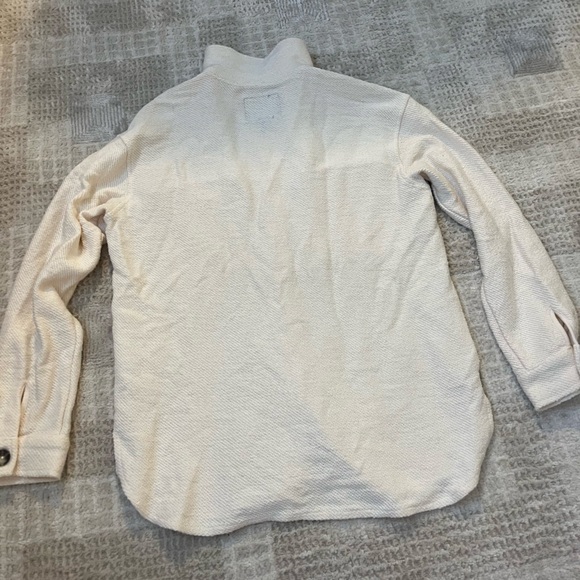 Sanctuary Cream Button-Up Shirt Jacket size Small - Picture 3 of 4
